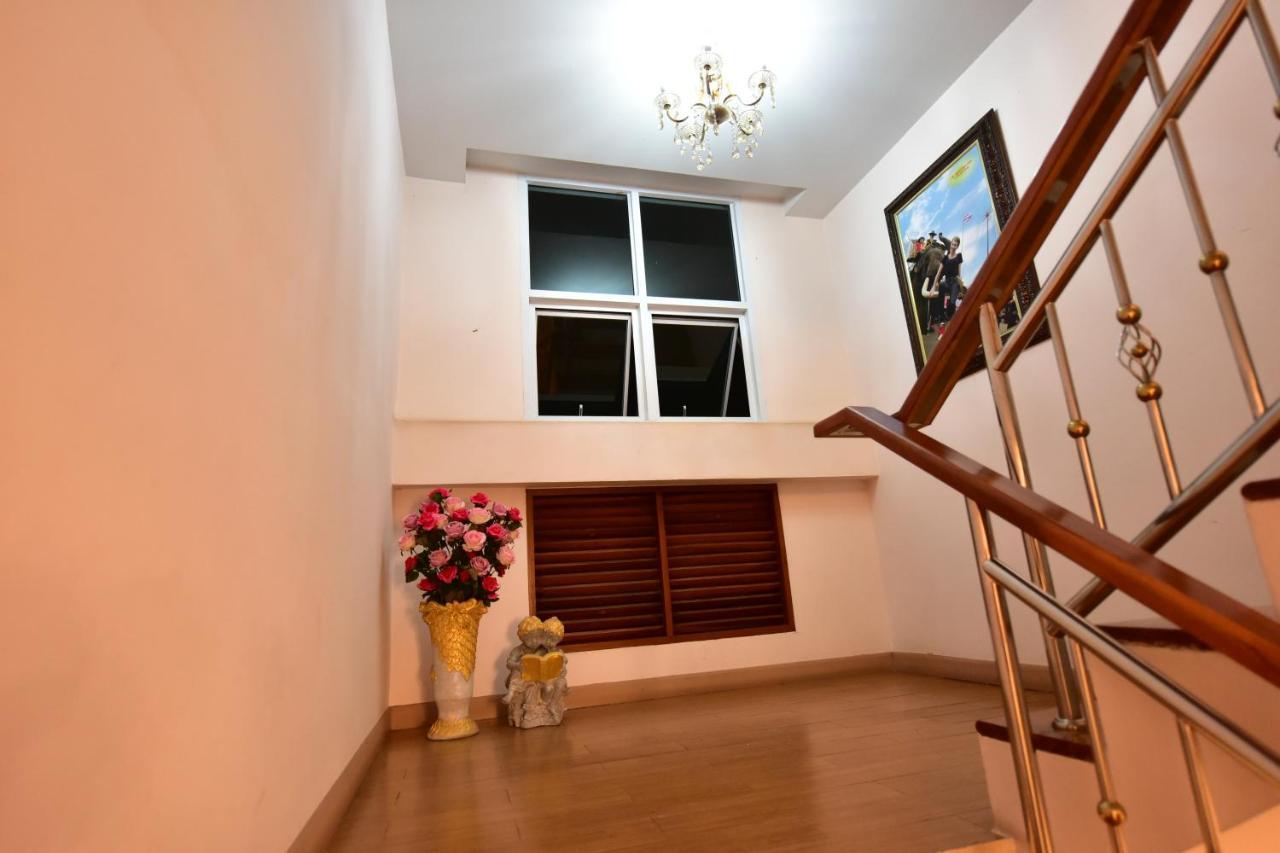 Kt Knight Hotel สุรินทร์ ภายนอก รูปภาพ